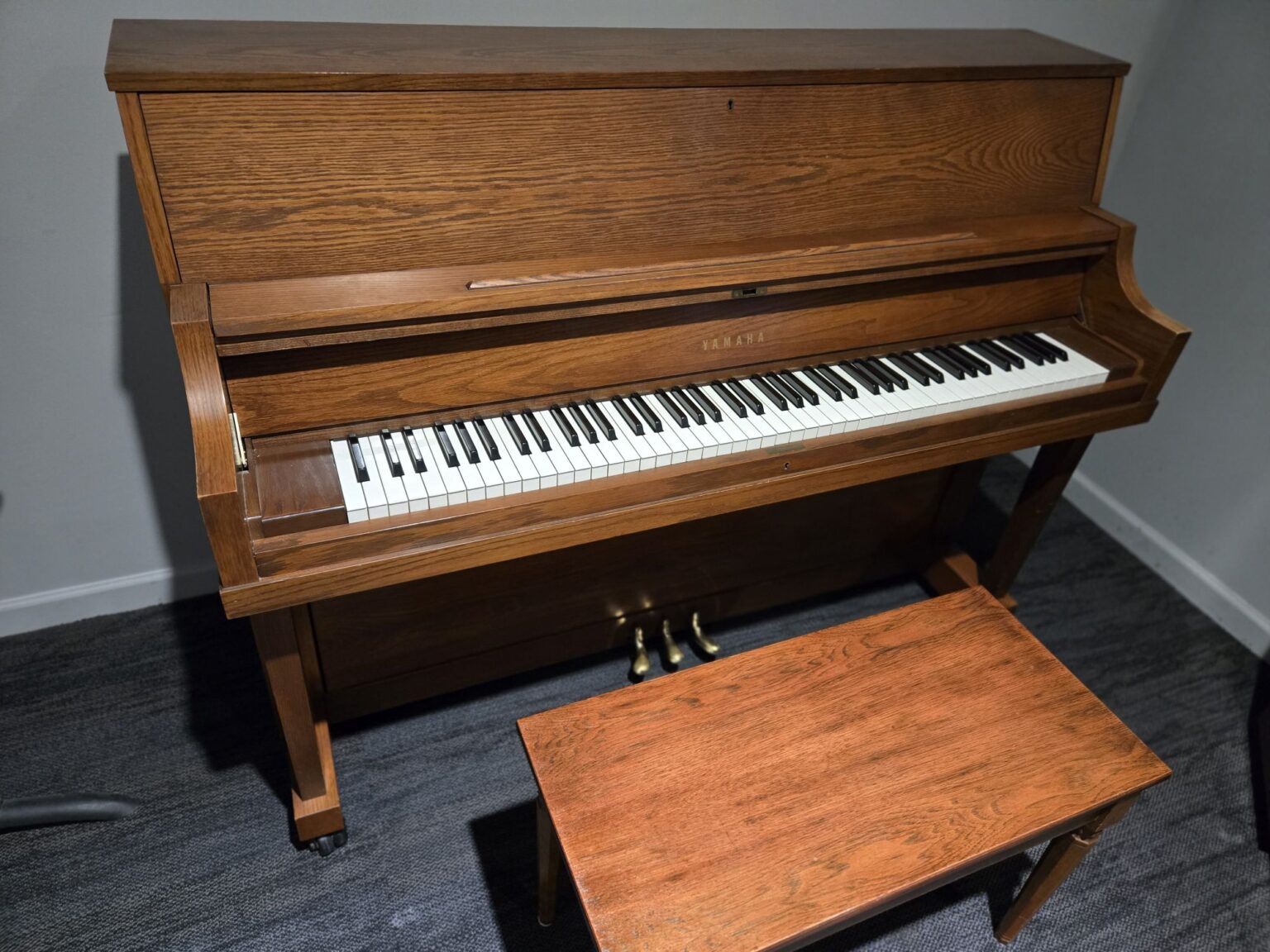 [SOLD] Yamaha P202 Upright | South Jersey Piano