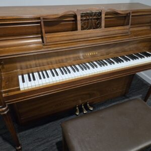 Yamaha M2E Console
